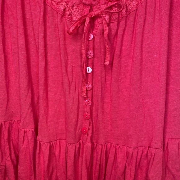 Free People Top Loose Fit Charlie Ruffle Button Down Flowy Size Small NWT - Picture 3 of 11